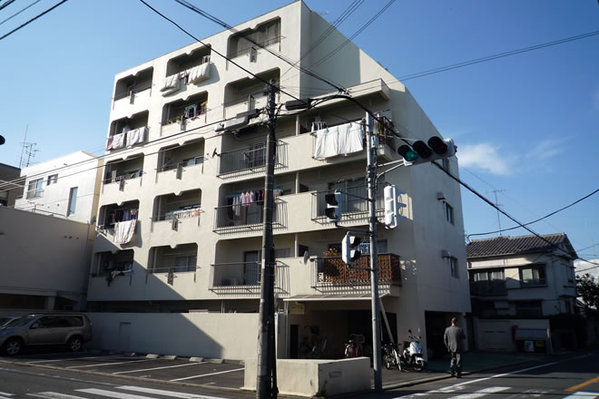 洗足シュロス